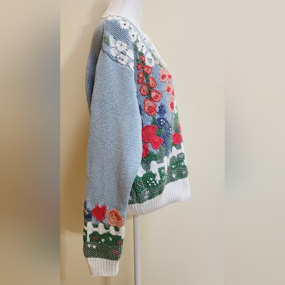 Vintage Orvis 3D Floral Chunky Hand Knit Button-up Cardigan Women's Size L - Picture 3 of 11
